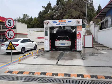 加油站引进全自动洗车机的原因-江苏赛尔特自动化设备有限公司