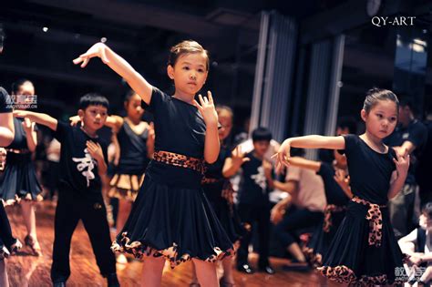 重庆少儿拉丁舞培训班、街舞、中国舞培训机构-杨柳舞蹈