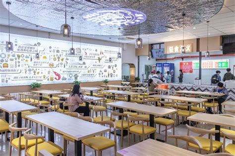 【新时代新作为新篇章】到2022年底上海老年助餐场所将增至1600家，老人“吃不厌”的温暖餐桌如何打造_城事 _ 文汇网
