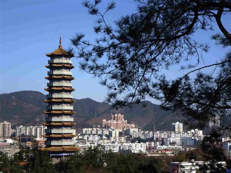 十堰旅游攻略景点必去（湖北十堰旅游景点大全排名） - 含鄱口