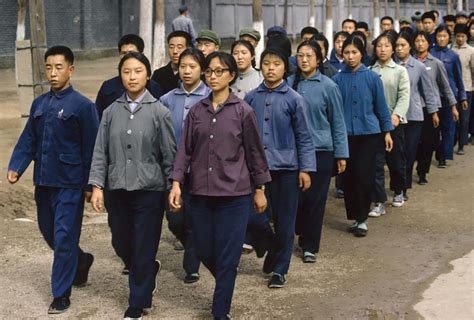 解读中国女性服饰30年以来的变化_凤凰时尚