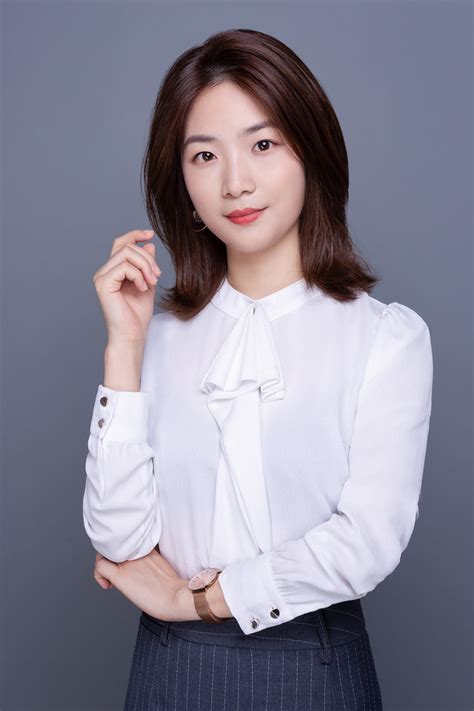 上半身(女)图片
