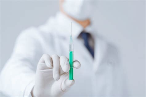 韩国正经历一场“流感疫苗死亡”事件！105人注射后36人死亡_环球_新民网