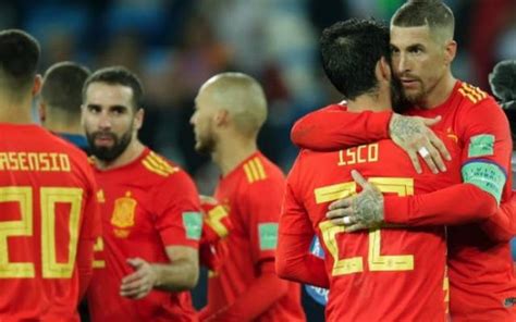 西班牙男足主帅公布欧洲杯24人名单，没有皇马球员入选_东方体育