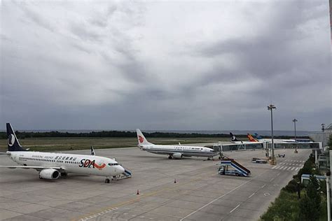 大风天气致乌鲁木齐机场航班起降受影响-新闻中心-天山网