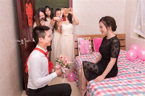 结婚摄影一天多少钱 选择婚礼摄影师要注意什么 - 中国婚博会官网