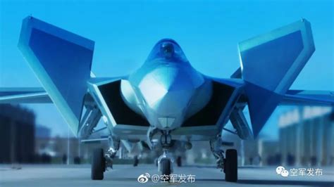 中国空军：新一代隐身战斗机歼-20列装作战部队 – 北纬40°