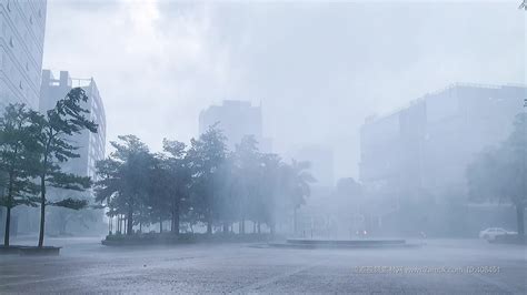 下雨天|摄影|产品摄影|庄虎_tian - 原创作品 - 站酷 (ZCOOL)