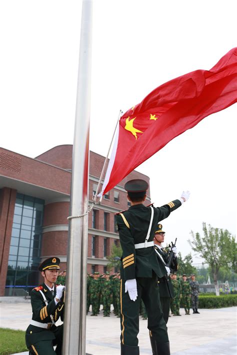 中国农业大学新闻网 综合新闻 学校举行五四青年节升旗仪式 （图文）