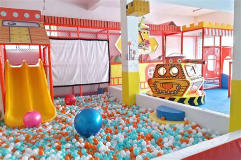 幼儿园可以引入淘气堡设备吸引孩子玩耍_乐园动态_南昌市童真玩具