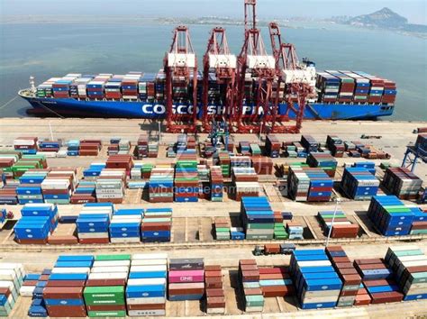 连云港：前7个月货物吞吐量突破14000万吨-人民图片网