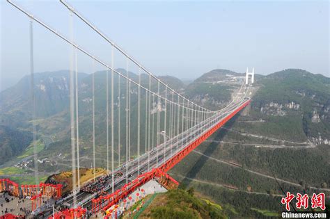 世界最大跨度单塔单跨钢箱梁悬索桥正式通车！