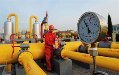 中国石油国内天然气产量连续四年超1000亿立方米 | 每经网
