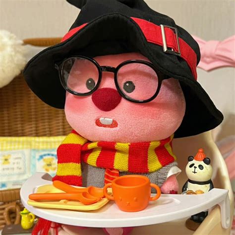 温柔的玩偶头像女生