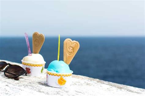 蓝精灵 冰淇淋 海 甜点 心情 – 高图网-免费无版权高清图片下载