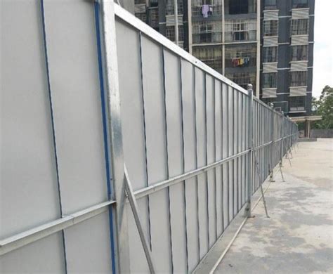 新型装配式钢结构围挡的优点有哪些-钢围挡资讯-深圳市大通建材有限公司围挡生产厂家
