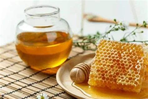 天然健康养生蜂蜜产品宣传海报图片下载 - 觅知网