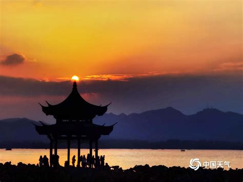 杭州西湖美丽夜景|夜景|美丽|杭州西湖_新浪新闻