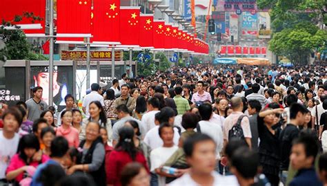 中国百万人口城市20年翻倍 城镇化进程“南快北慢”|界面新闻 · 中国
