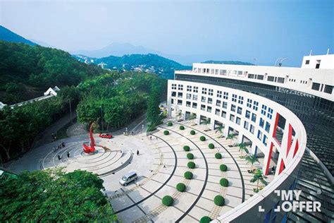 香港大学入学条件 - 业百科