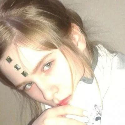 qq头像欧美温柔女生