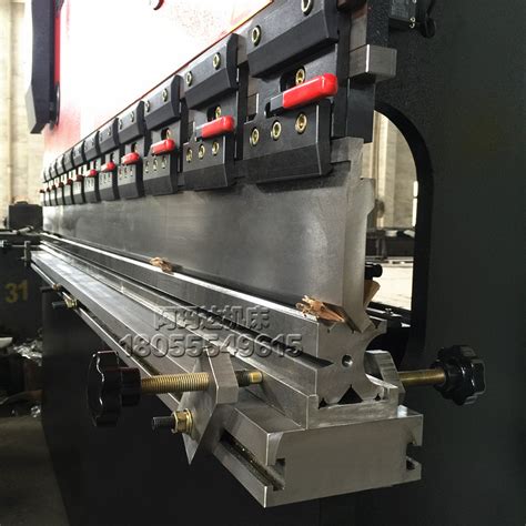 折弯机系列-江苏隆旭重工机械有限公司-卷板机,三辊卷板机,四辊卷板机,型材弯曲机