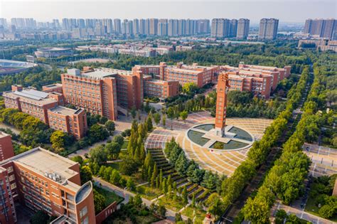 郑州市人民公园社会主义核心价值观宣传 - 中国公园