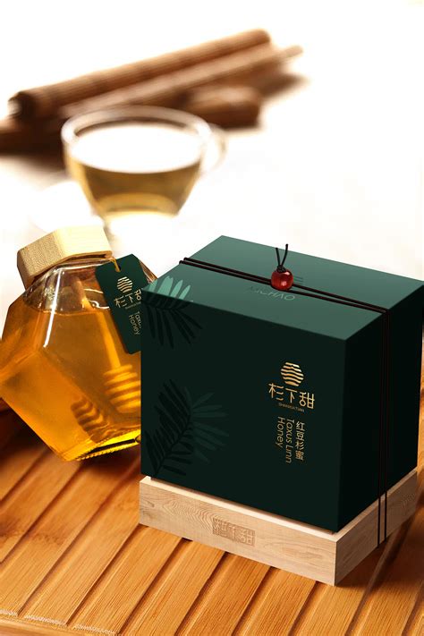 蜂蜜包装设计强化品牌名称-好名字价值千万-西安四喜-专注品牌包装策划与设计