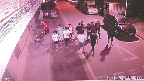 两伙人深夜持械在街头“火拼” 被坪山警方“一锅端”！_深圳新闻网