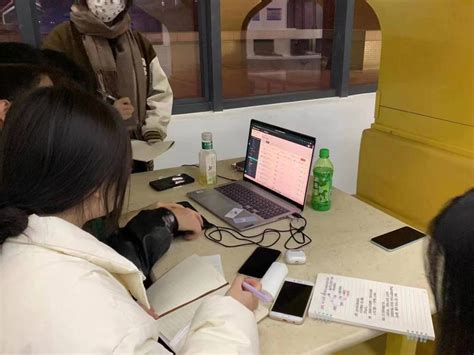 全国高校教师跨境电商技能培训班在我校举行-武汉纺织大学新闻文化网