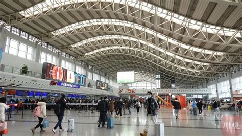 四川成都天府国际机场今天开航投运_手机新浪网
