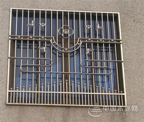铁艺防盗窗多少一平方—一平方铁艺防盗窗的价格 - 舒适100网