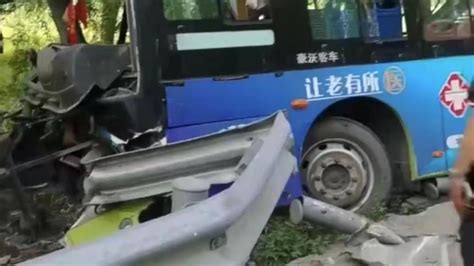贵州安顺公交坠湖已致21人死亡15人受伤 | 道路千万条，安全第一条；出行不规范，亲人两行泪。 - 知乎