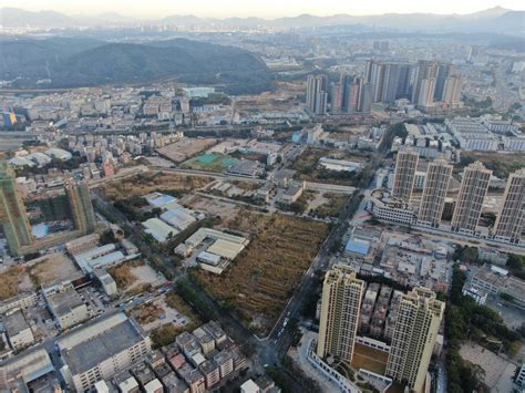 深圳坪地街道城中村建筑主道路_3840X2160_高清视频素材下载(编号:3694322)_实拍视频_光厂(VJ师网) www.vjshi.com