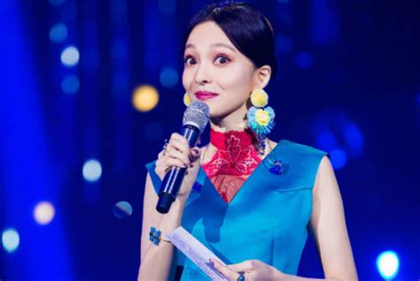 2021网络十大女歌手 陈粒上榜,第一非常受欢迎 - 明星