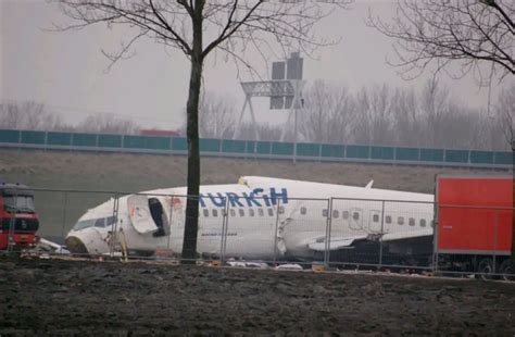 波音737空中“索命鬼”，22年超40次空难，导致超2千人遇难|飞机|航空|坠毁_新浪新闻