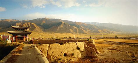 新疆哈密：生态恢复惠民生-人民图片网
