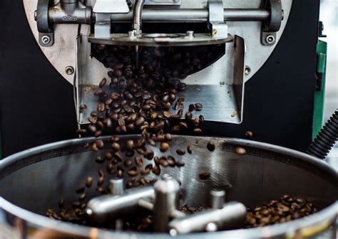 在这你可以了解到“从咖啡豆到咖啡”的全制作流程 — 第43号工厂咖啡烘焙店 | 建筑学院