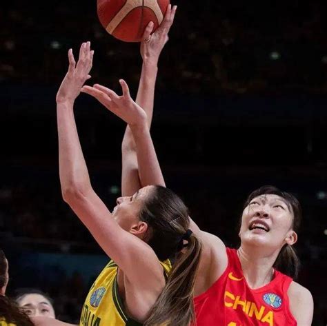 王思雨的女篮世界杯罚篮被球迷评为2022年亚洲最佳进球-四平体育