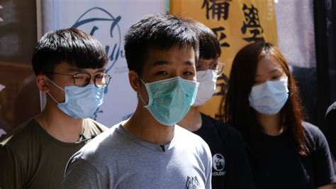 香港公务员宣誓效忠期限在即 又一“揽炒”组织宣布解散_凤凰网