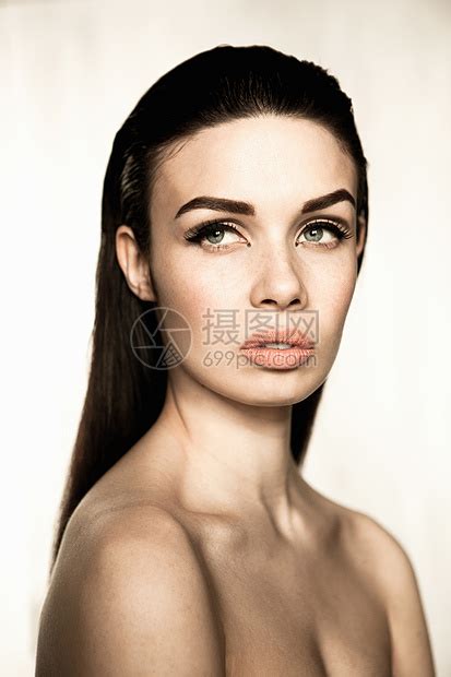 女性模特肖像摄影照片高清图片下载-正版图片600011256-摄图网