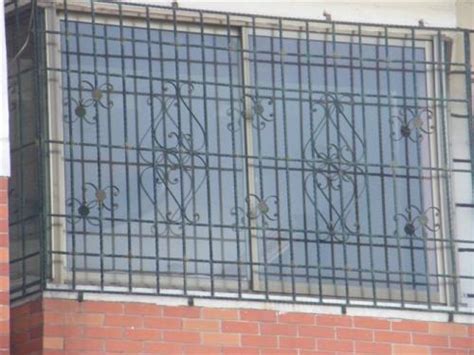 厂家供应 欧式铁艺室外防盗窗 家用隐形别墅窗户 不锈钢防盗窗-阿里巴巴