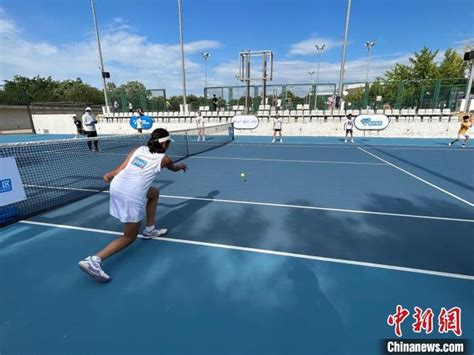 江苏：2023UTR苏州青少年网球积分评级赛开赛-人民图片网