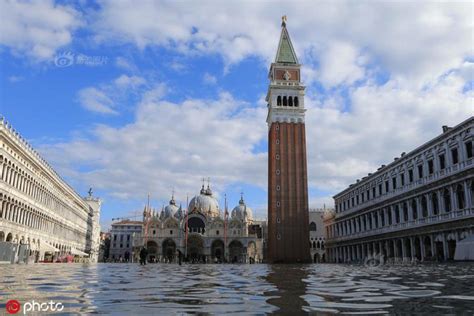 意大利“水城”威尼斯遭遇严重水灾 85%面积被洪水覆盖_新浪图片