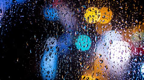 4k下雨天夜晚低角度雨滴波纹雨天伤感氛围意境视频特效素材-千库网