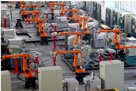 自动码垛机器人-国内外智能工业机器人供应商-山东艾力克智能科技有限公司