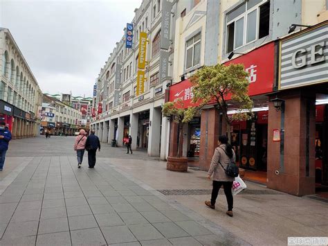 宁波城隍庙商业步行街，曾经的时尚地标，承载了几代宁波人的记忆 | 说明书网
