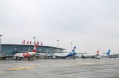 大型宽体客机空客A330在扬州泰州国际机场试飞成功！_荔枝网新闻