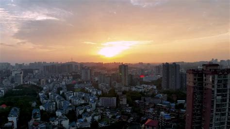 四川最有名的地级市，原本仅次于成都重庆，被称最可惜的城市|城市|四川|自贡_新浪新闻
