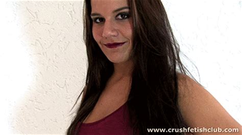 Crush Fetish | Kinky Crush Fetish
